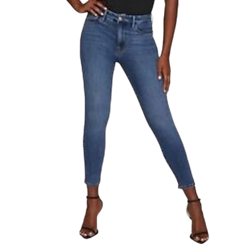 Good American Women's Jeans. Style GCC802T-1352. size 2/26. Waist 26" Pre-owned